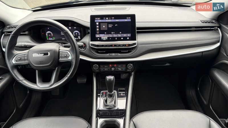Внедорожник / Кроссовер Jeep Compass 2023 в Киеве