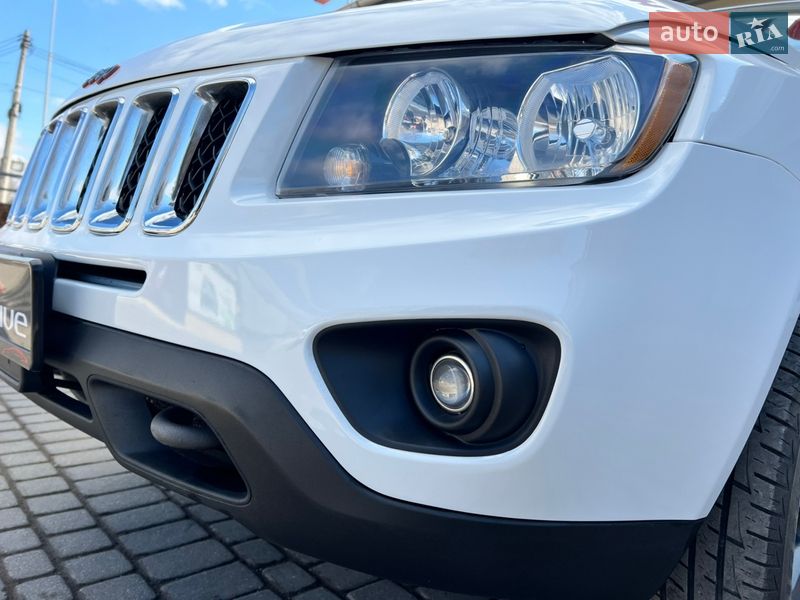 Внедорожник / Кроссовер Jeep Compass 2016 в Николаеве