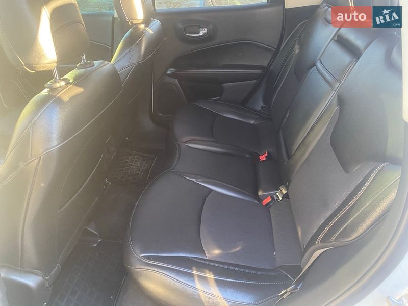 Позашляховик / Кросовер Jeep Compass 2017 в Одесі