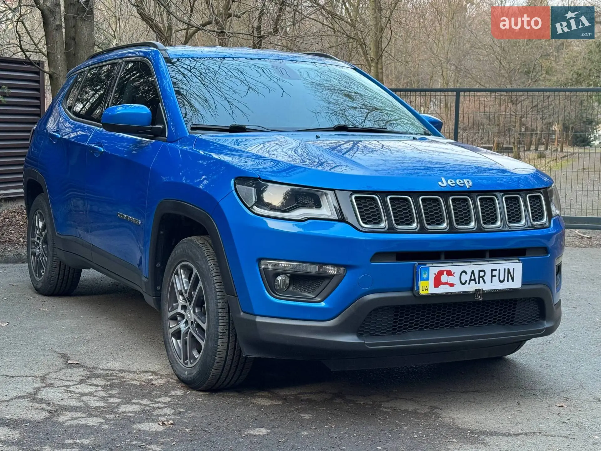 2017 Jeep Compass - мініатюра 3