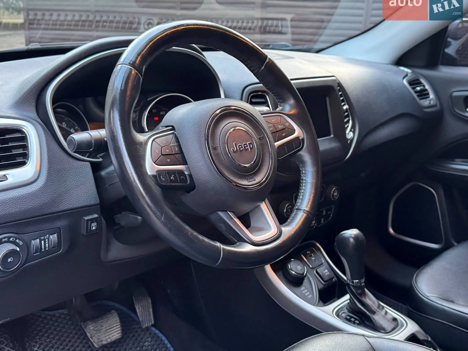 2017 Jeep Compass - мініатюра 9