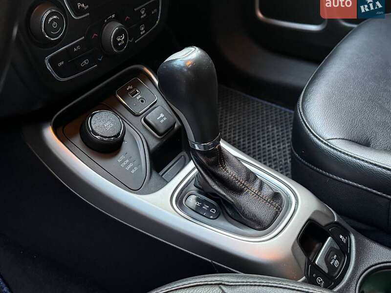 Позашляховик / Кросовер Jeep Compass 2017 в Львові фото 12 Позашляховик / Кросовер Jeep Compass 2017 в Львові