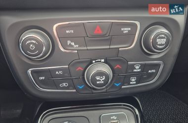 Внедорожник / Кроссовер Jeep Compass 2017 в Сумах