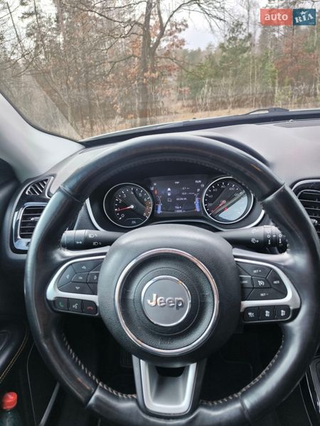 Внедорожник / Кроссовер Jeep Compass 2021 в Киеве