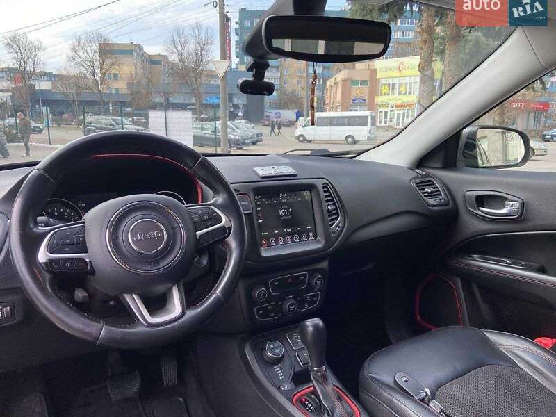 Позашляховик / Кросовер Jeep Compass 2018 в Кам'янському