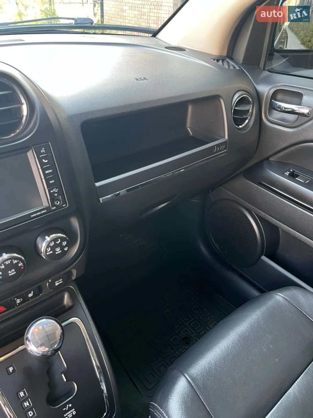 2011 Jeep Compass - мініатюра 59