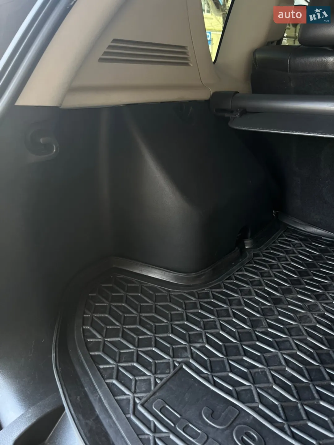 2011 Jeep Compass - мініатюра 88