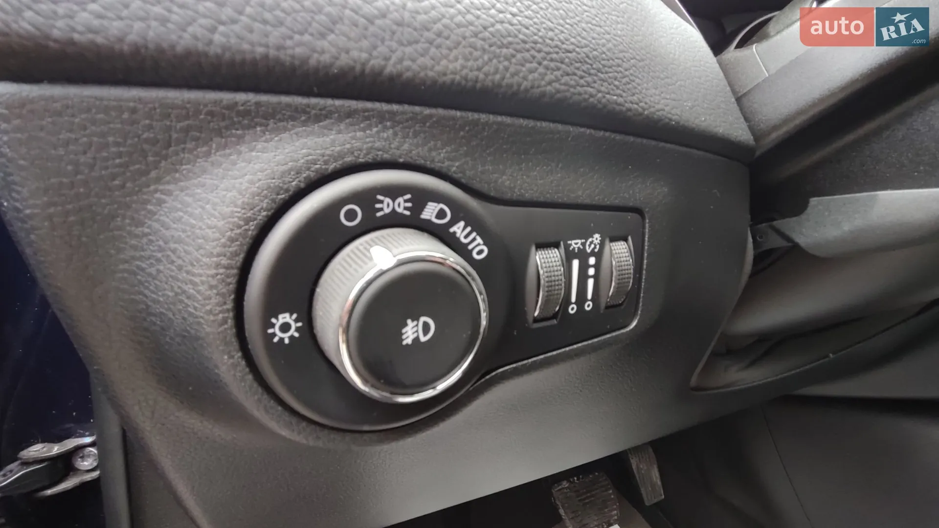 2018 Jeep Compass - мініатюра 43