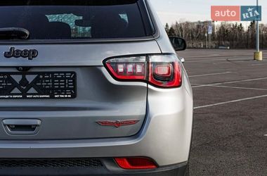 Внедорожник / Кроссовер Jeep Compass 2019 в Киеве