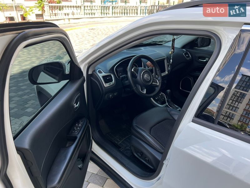 Позашляховик / Кросовер Jeep Compass 2017 в Івано-Франківську фото 16 Позашляховик / Кросовер Jeep Compass 2017 в Івано-Франківську