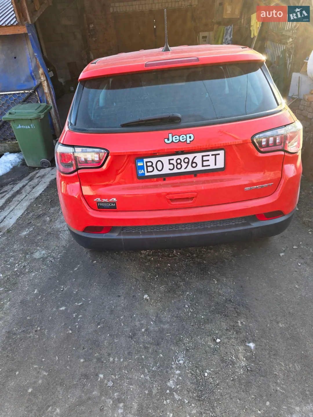2019 Jeep Compass - мініатюра 2
