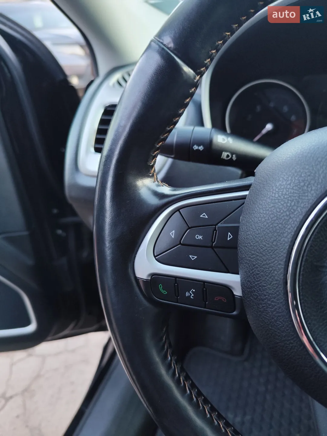 2019 Jeep Compass - мініатюра 22