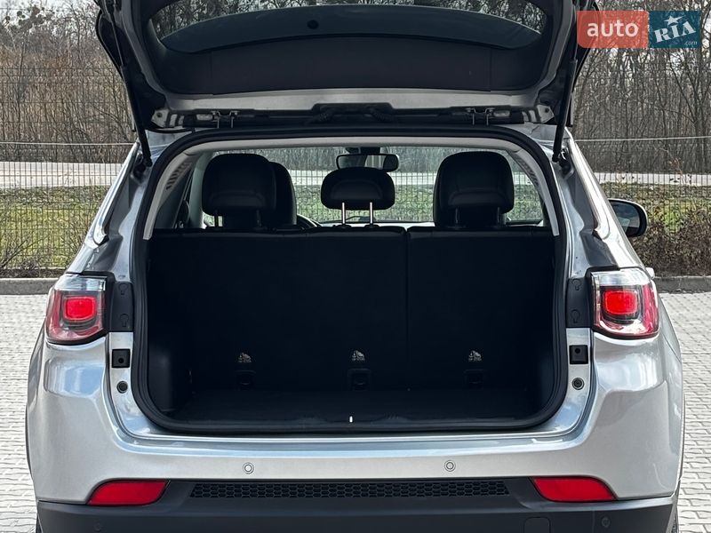 Позашляховик / Кросовер Jeep Compass 2020 в Білогородці фото 15 Позашляховик / Кросовер Jeep Compass 2020 в Білогородці