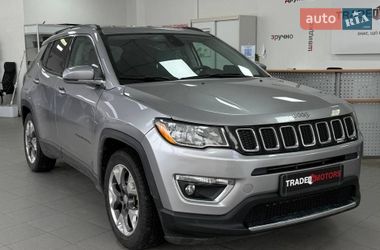 Внедорожник / Кроссовер Jeep Compass 2019 в Киеве