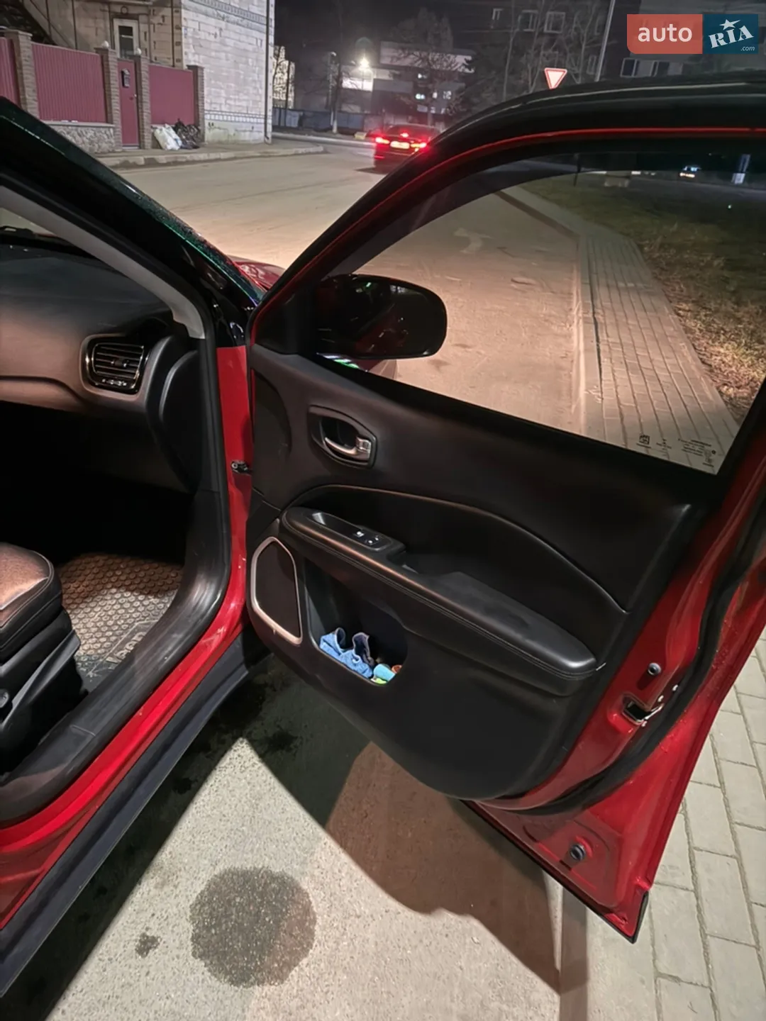 2018 Jeep Compass - мініатюра 16