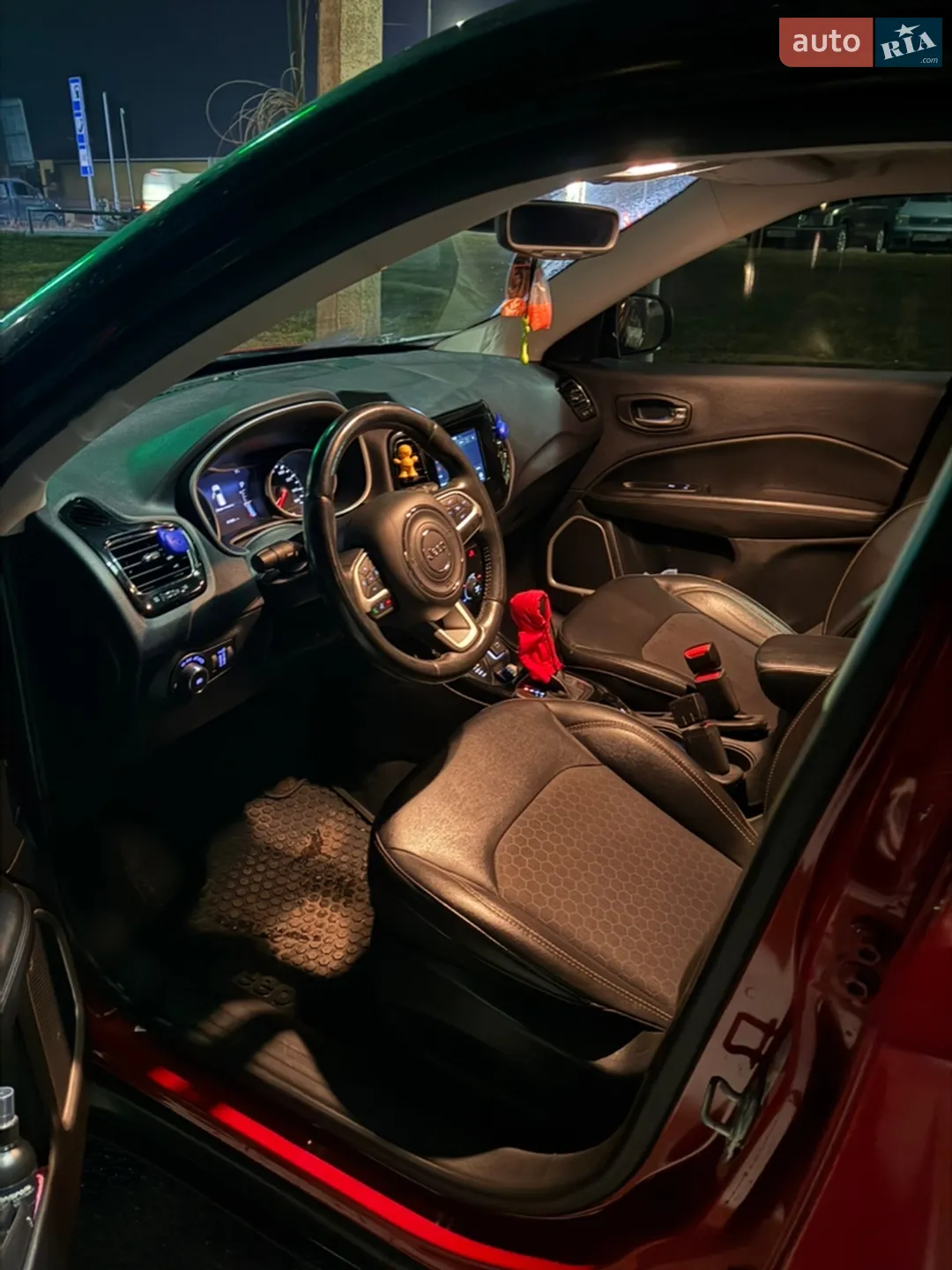 2018 Jeep Compass - мініатюра 22