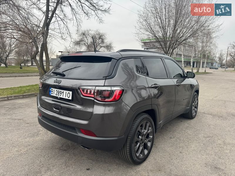 Внедорожник / Кроссовер Jeep Compass 2021 в Кременчуге