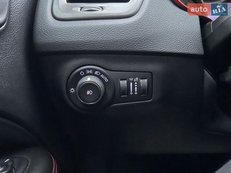 Внедорожник / Кроссовер Jeep Compass 2019 в Ивано-Франковске фото 20 Внедорожник / Кроссовер Jeep Compass 2019 в Ивано-Франковске