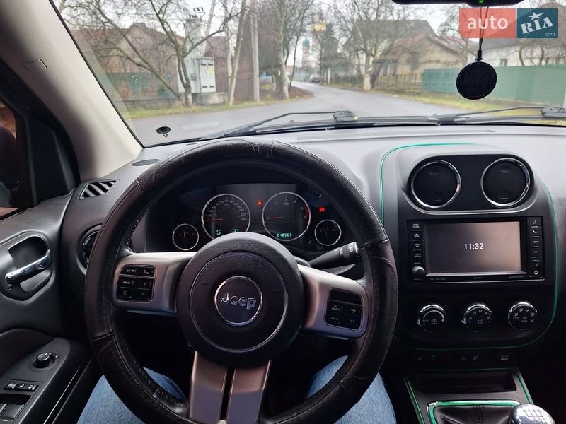 Внедорожник / Кроссовер Jeep Compass 2011 в Ужгороде фото 8 Внедорожник / Кроссовер Jeep Compass 2011 в Ужгороде