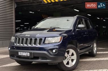 Внедорожник / Кроссовер Jeep Compass 2014 в Киеве
