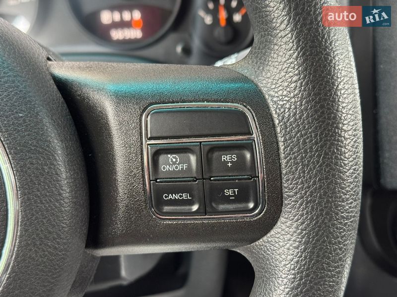 Внедорожник / Кроссовер Jeep Compass 2014 в Киеве фото 25 Внедорожник / Кроссовер Jeep Compass 2014 в Киеве