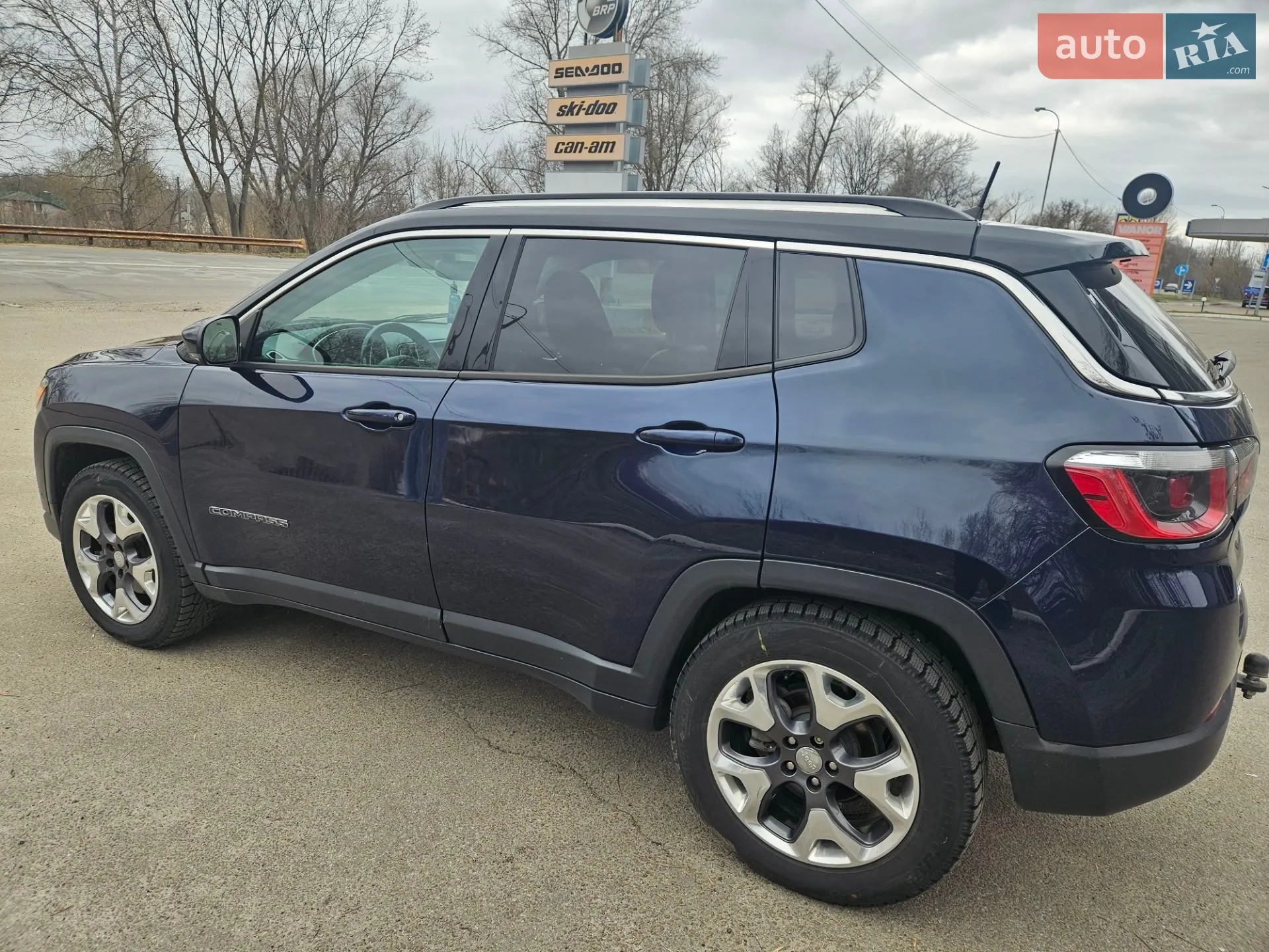 2019 Jeep Compass - мініатюра 2