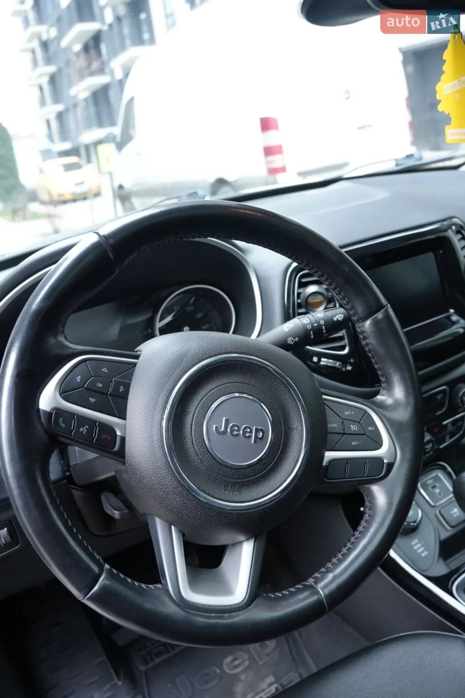 2021 Jeep Compass - мініатюра 31