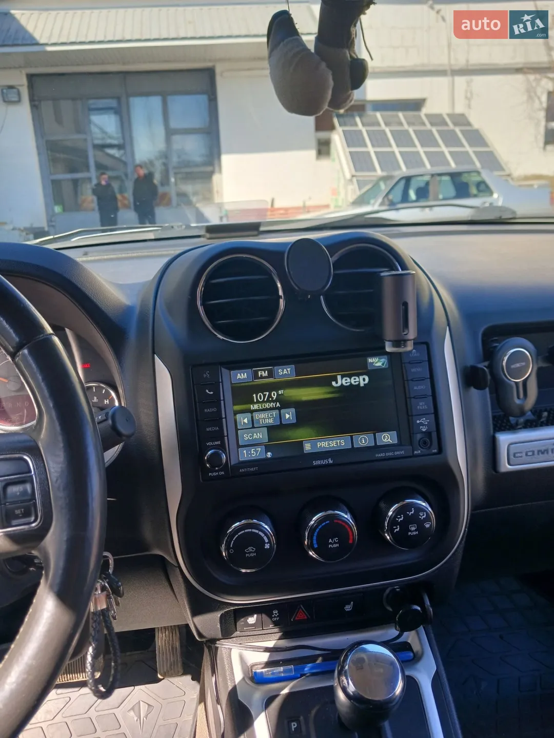 2014 Jeep Compass - мініатюра 25