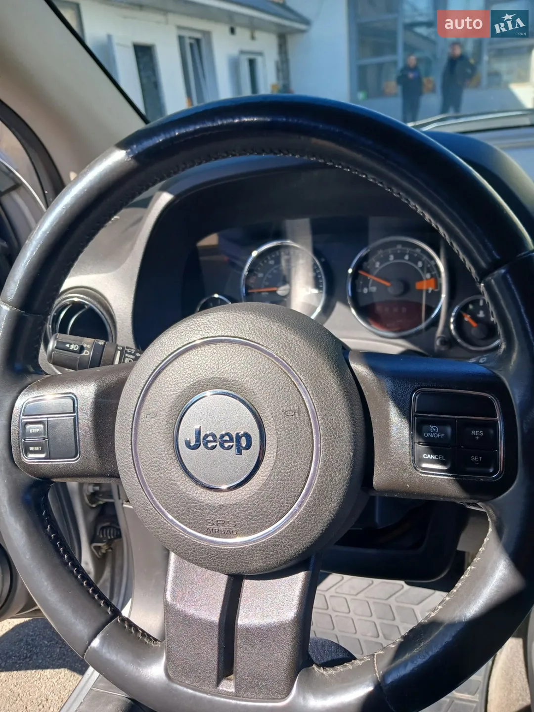 2014 Jeep Compass - мініатюра 26