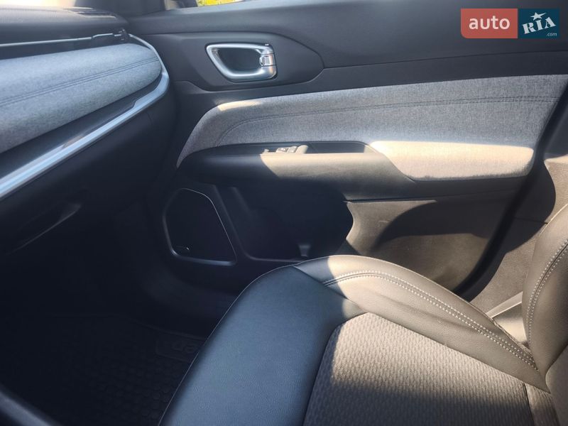 Внедорожник / Кроссовер Jeep Compass 2024 в Полтаве фото 33 Внедорожник / Кроссовер Jeep Compass 2024 в Полтаве