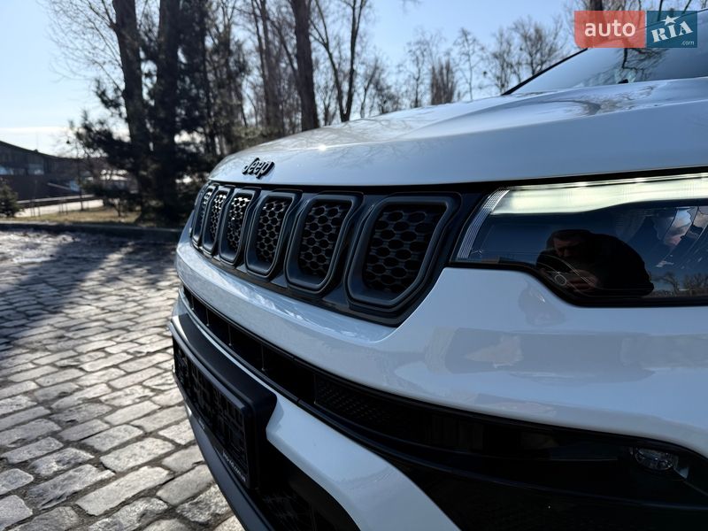 Позашляховик / Кросовер Jeep Compass 2024 в Києві