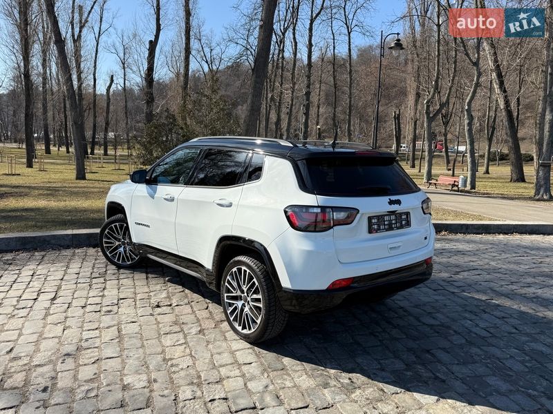 Позашляховик / Кросовер Jeep Compass 2024 в Києві