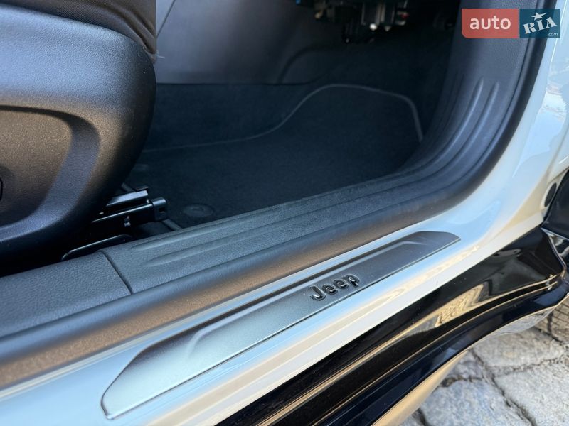 Позашляховик / Кросовер Jeep Compass 2024 в Києві