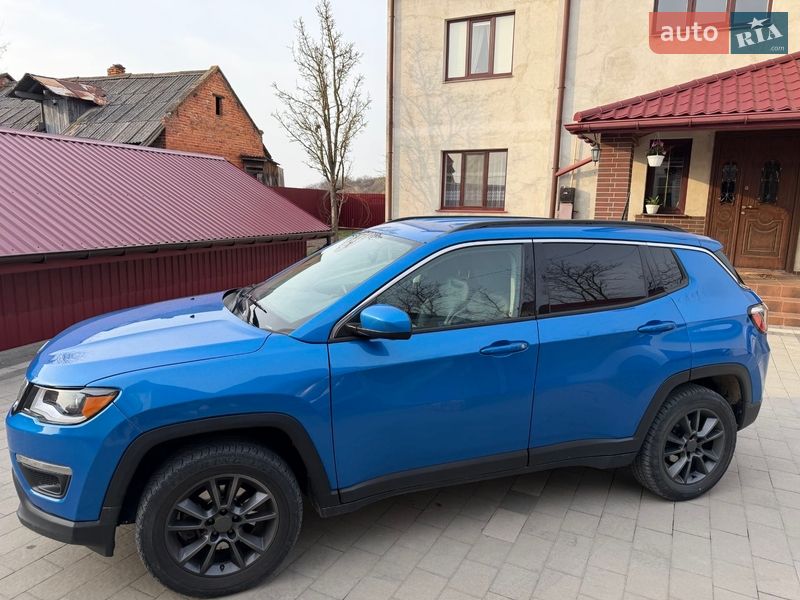 Внедорожник / Кроссовер Jeep Compass 2017 в Львове
