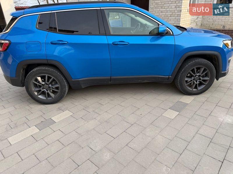 Внедорожник / Кроссовер Jeep Compass 2017 в Львове