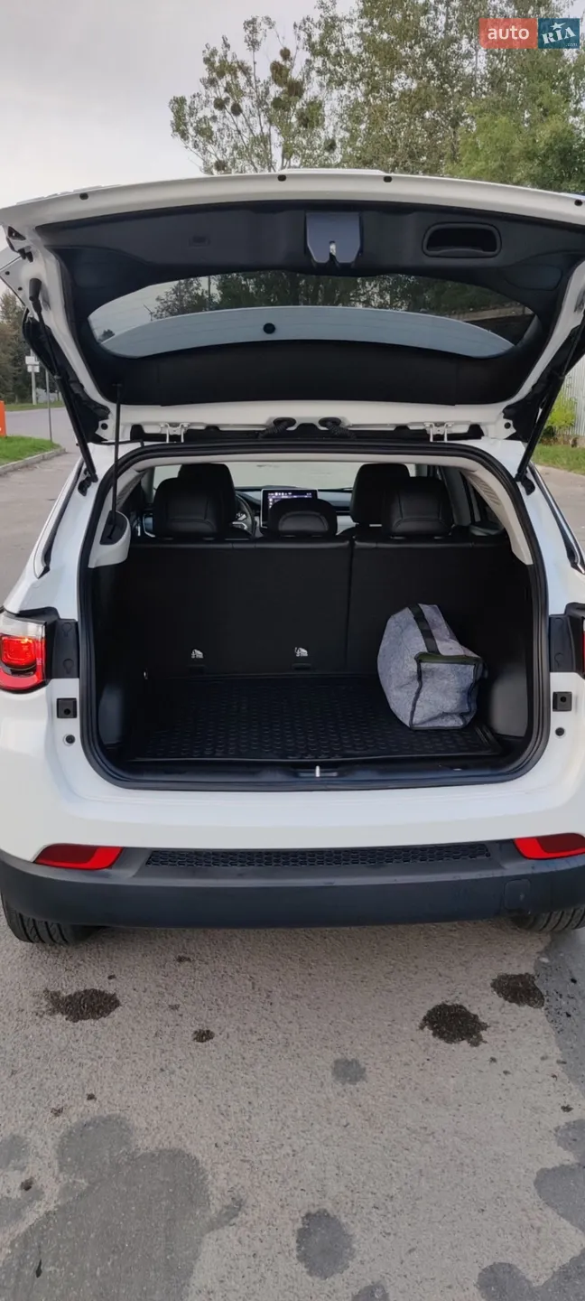2022 Jeep Compass - мініатюра 10