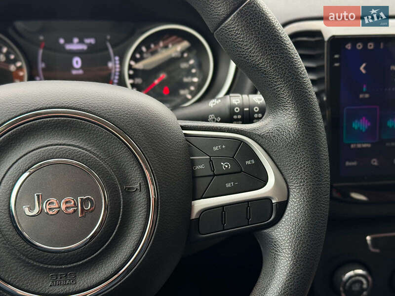 Внедорожник / Кроссовер Jeep Compass 2017 в Львове фото 30 Внедорожник / Кроссовер Jeep Compass 2017 в Львове