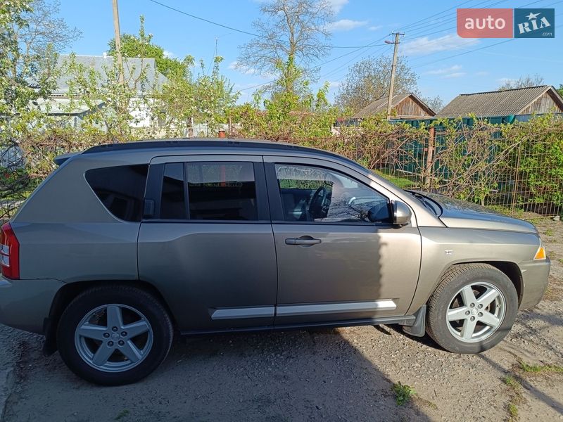 Внедорожник / Кроссовер Jeep Compass 2008 в Киеве