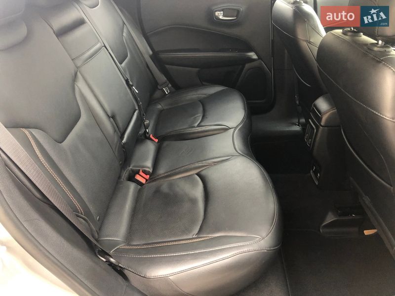 Позашляховик / Кросовер Jeep Compass 2020 в Кременчуці фото 19 Позашляховик / Кросовер Jeep Compass 2020 в Кременчуці