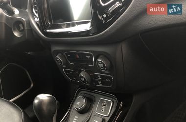 Позашляховик / Кросовер Jeep Compass 2020 в Кременчуці фото 20 Позашляховик / Кросовер Jeep Compass 2020 в Кременчуці