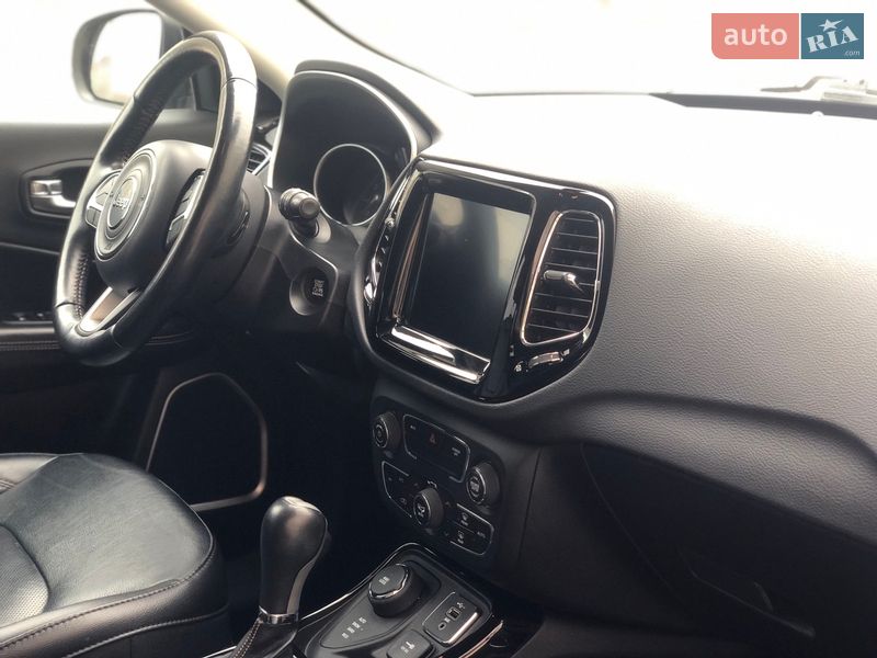 Позашляховик / Кросовер Jeep Compass 2020 в Кременчуці фото 21 Позашляховик / Кросовер Jeep Compass 2020 в Кременчуці
