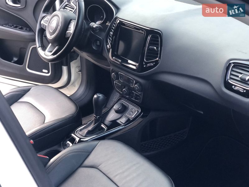 Позашляховик / Кросовер Jeep Compass 2020 в Кременчуці фото 29 Позашляховик / Кросовер Jeep Compass 2020 в Кременчуці