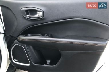 Позашляховик / Кросовер Jeep Compass 2020 в Кременчуці фото 30 Позашляховик / Кросовер Jeep Compass 2020 в Кременчуці