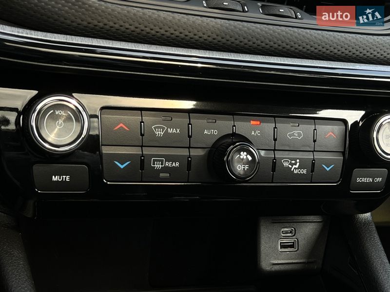 Позашляховик / Кросовер Jeep Compass 2022 в Львові фото 16 Позашляховик / Кросовер Jeep Compass 2022 в Львові