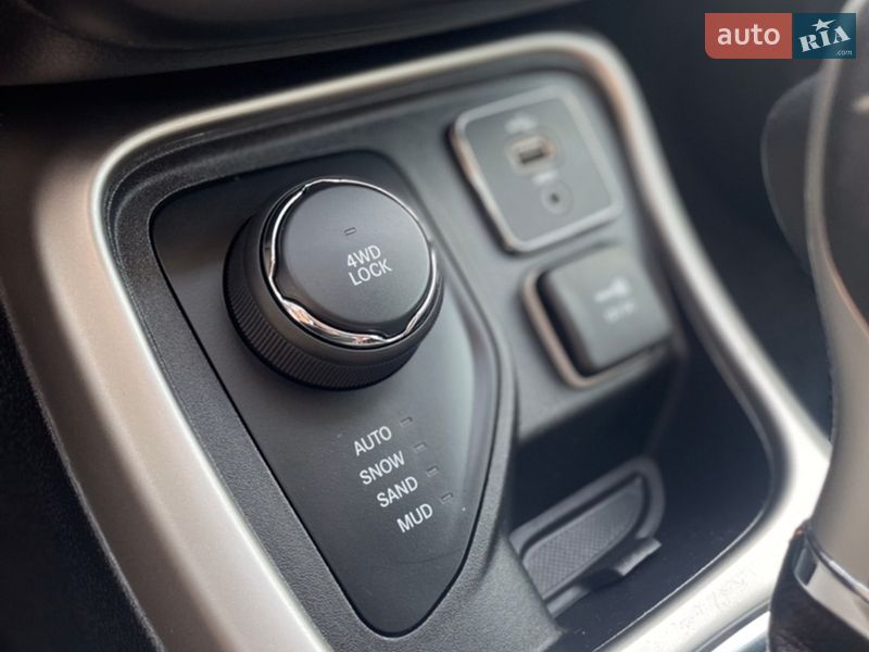Позашляховик / Кросовер Jeep Compass 2018 в Кропивницькому