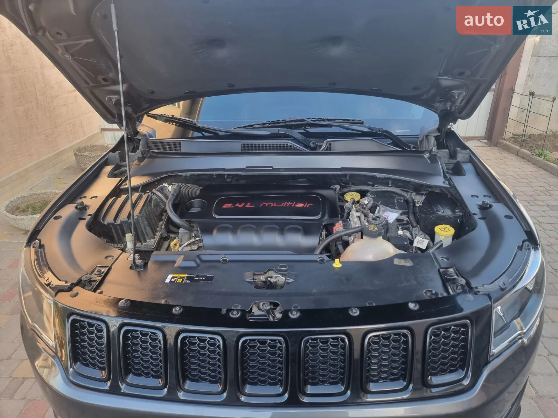 2018 Jeep Compass - мініатюра 9