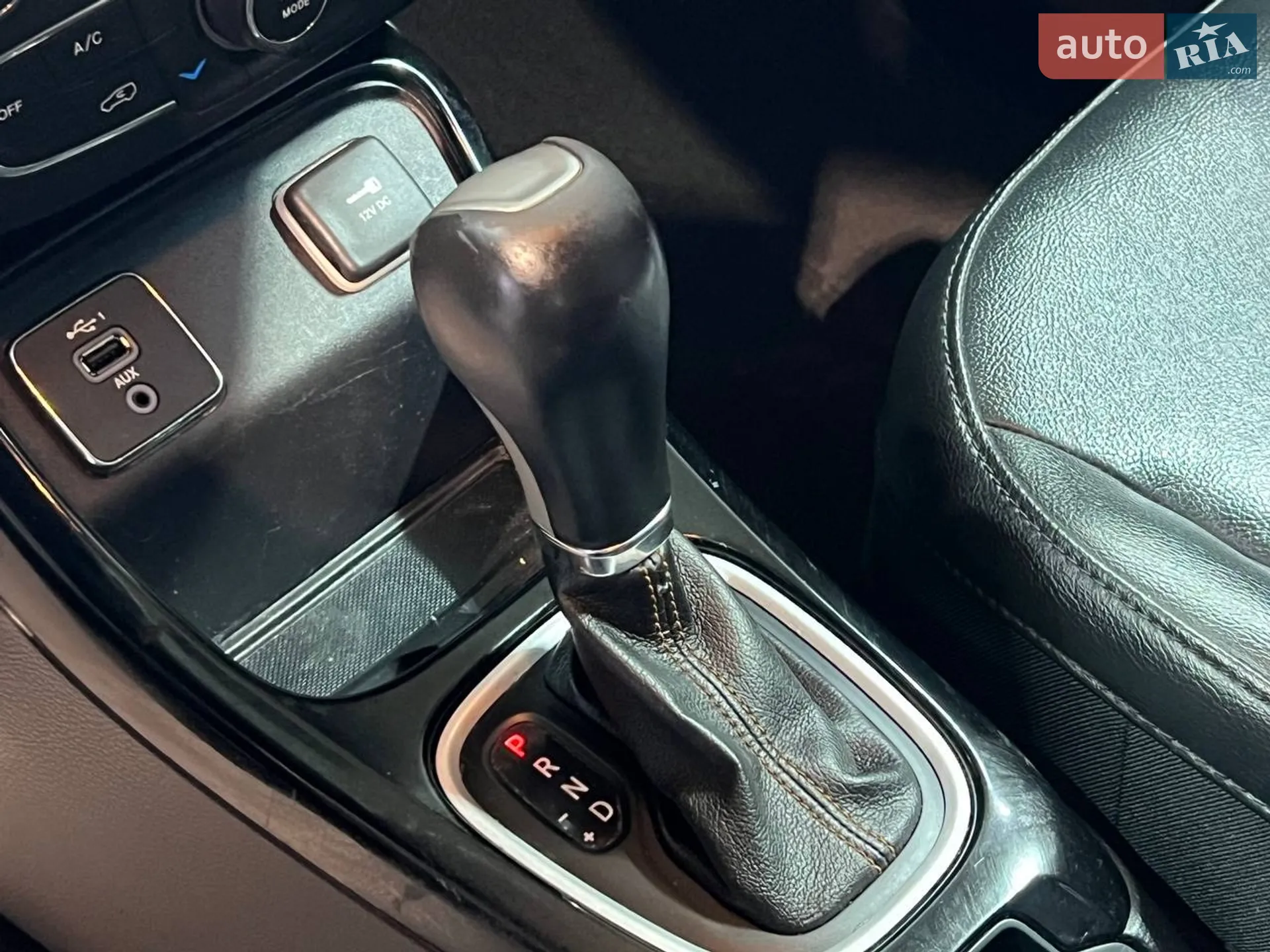 2019 Jeep Compass - мініатюра 12