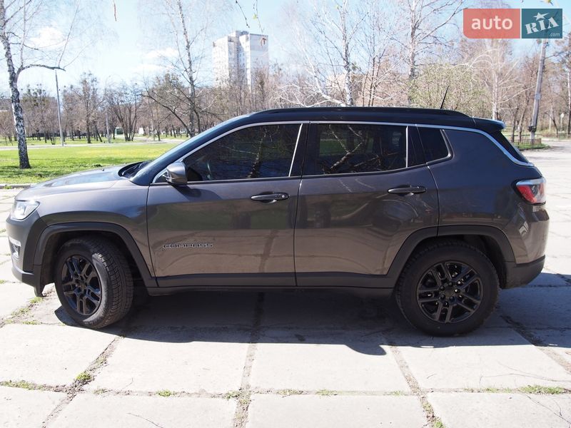 Внедорожник / Кроссовер Jeep Compass 2017 в Харькове фото 6 Внедорожник / Кроссовер Jeep Compass 2017 в Харькове