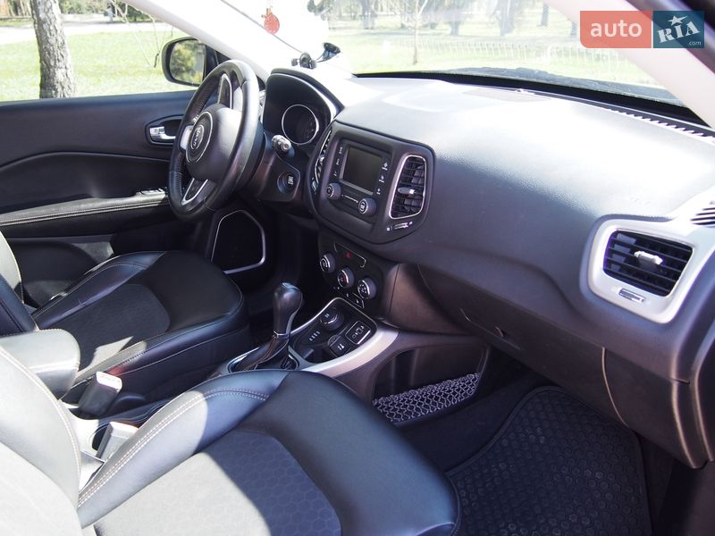 Внедорожник / Кроссовер Jeep Compass 2017 в Харькове фото 15 Внедорожник / Кроссовер Jeep Compass 2017 в Харькове