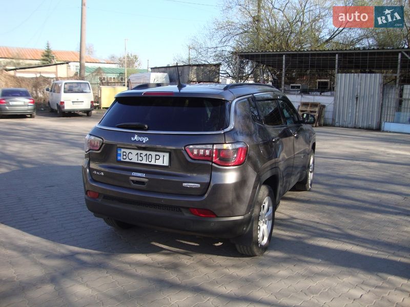 Внедорожник / Кроссовер Jeep Compass 2019 в Львове